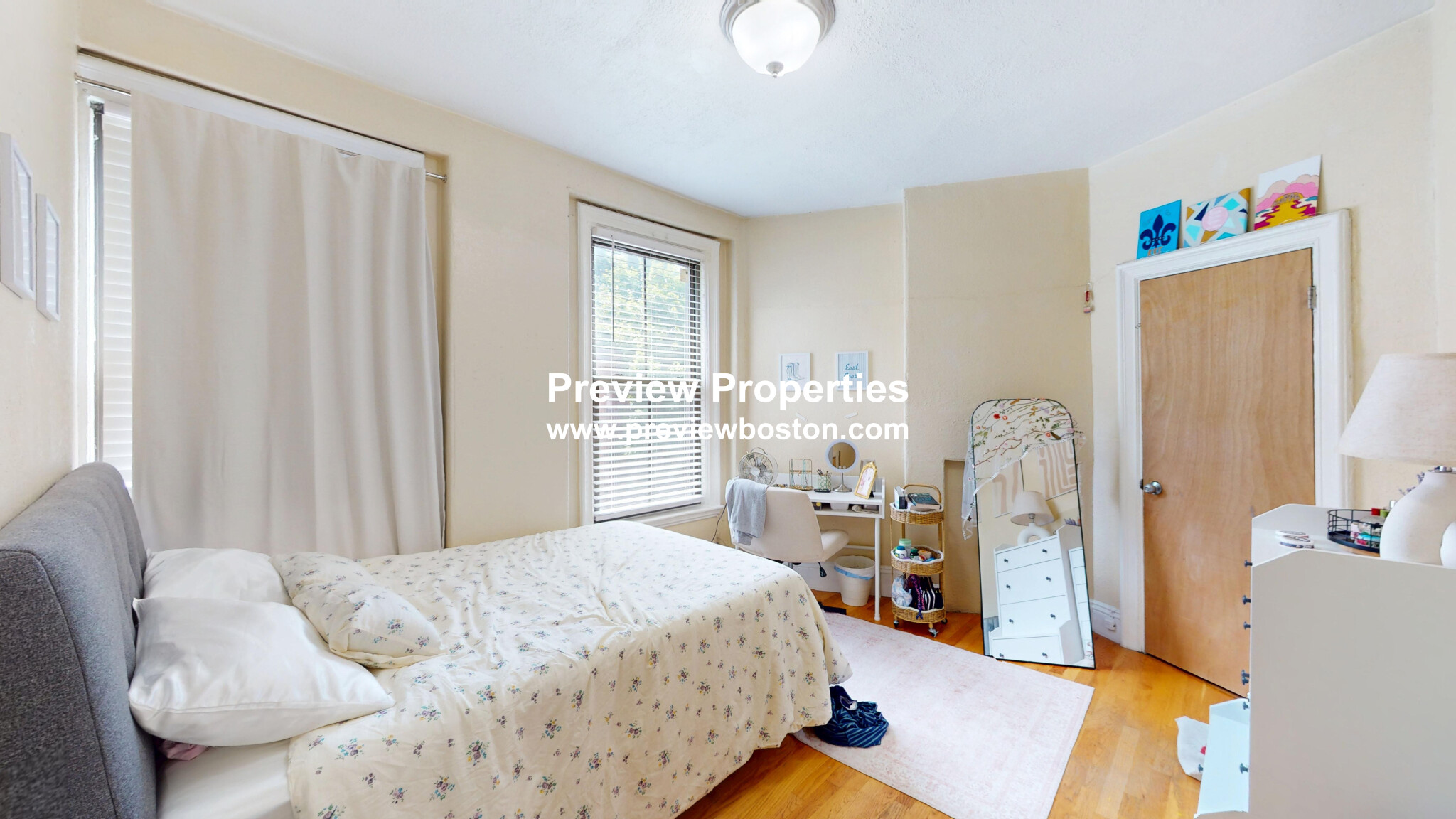 86 Hammond St, Roxbury