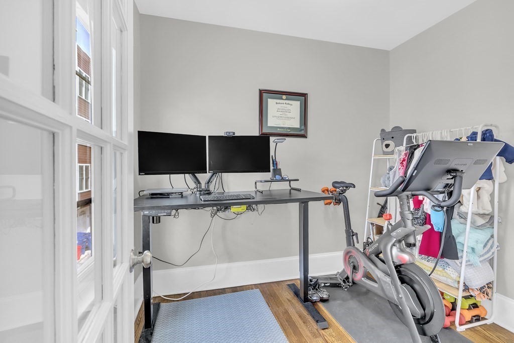 176 Bowen St, South Boston