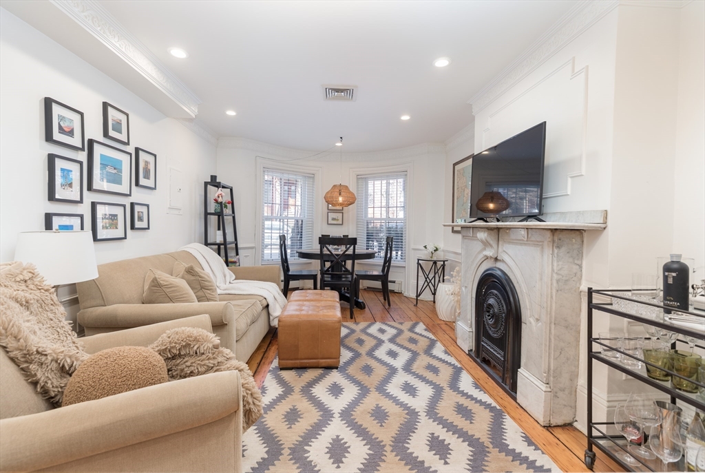 94 Appleton, South End