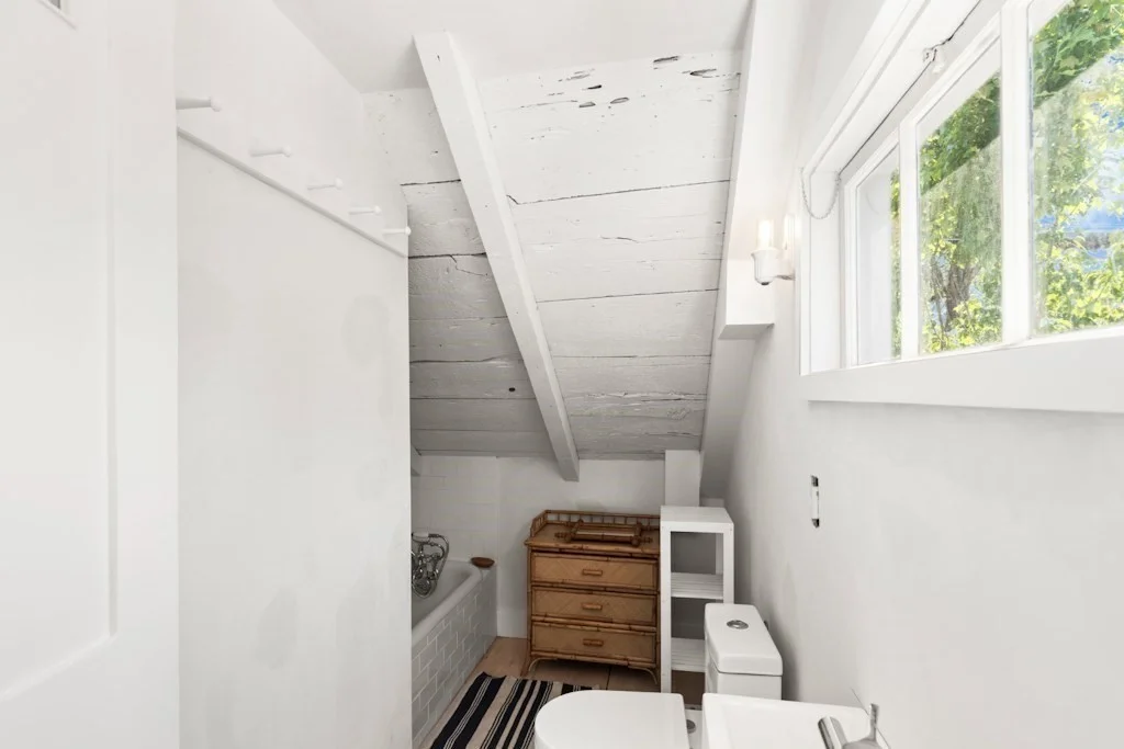 27 North Liberty, Nantucket