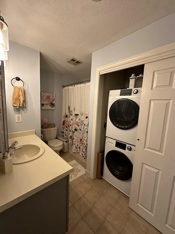 39 Parlin St, Everett