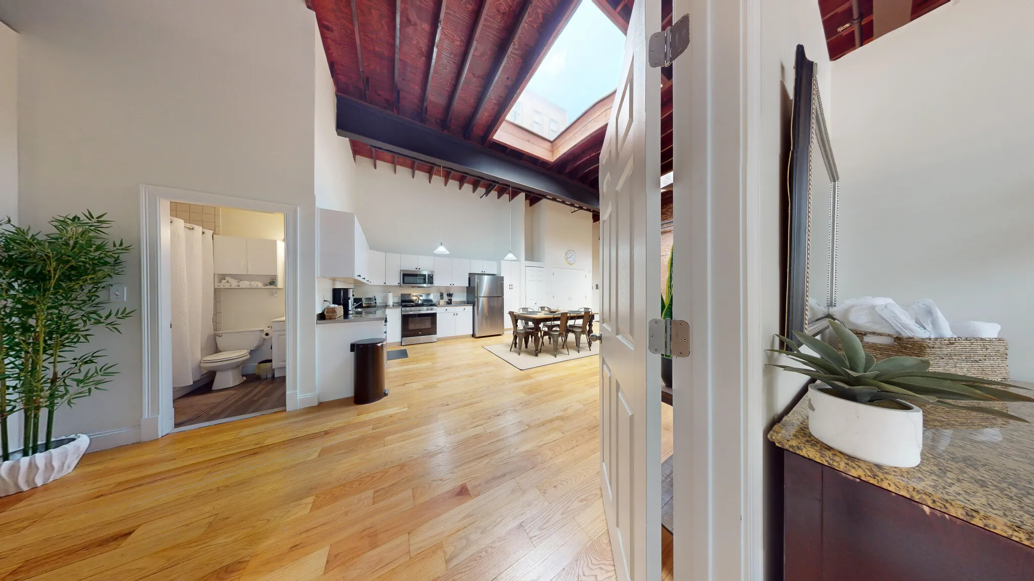 19 Stanhope St, Back Bay