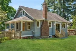 63 Pierrepont Rd, Newton Lower Falls