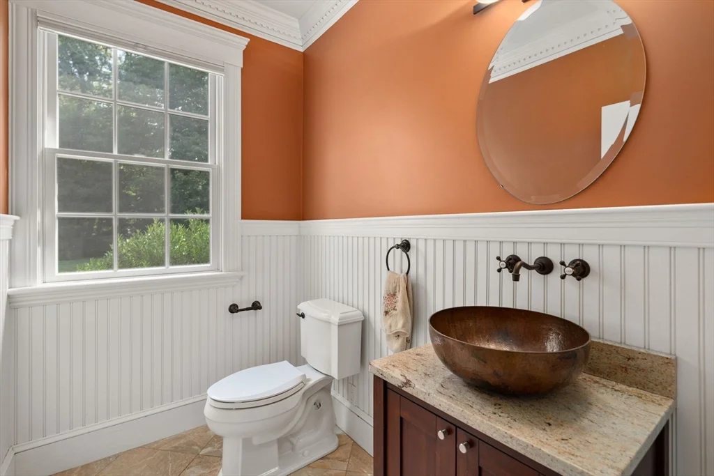 66 Forest Ave, Newton