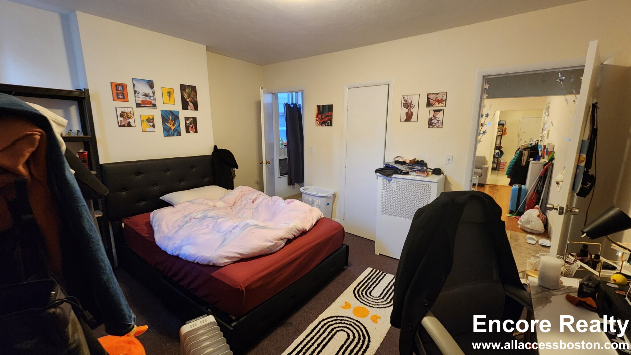 19 Aberdeen St, Fenway