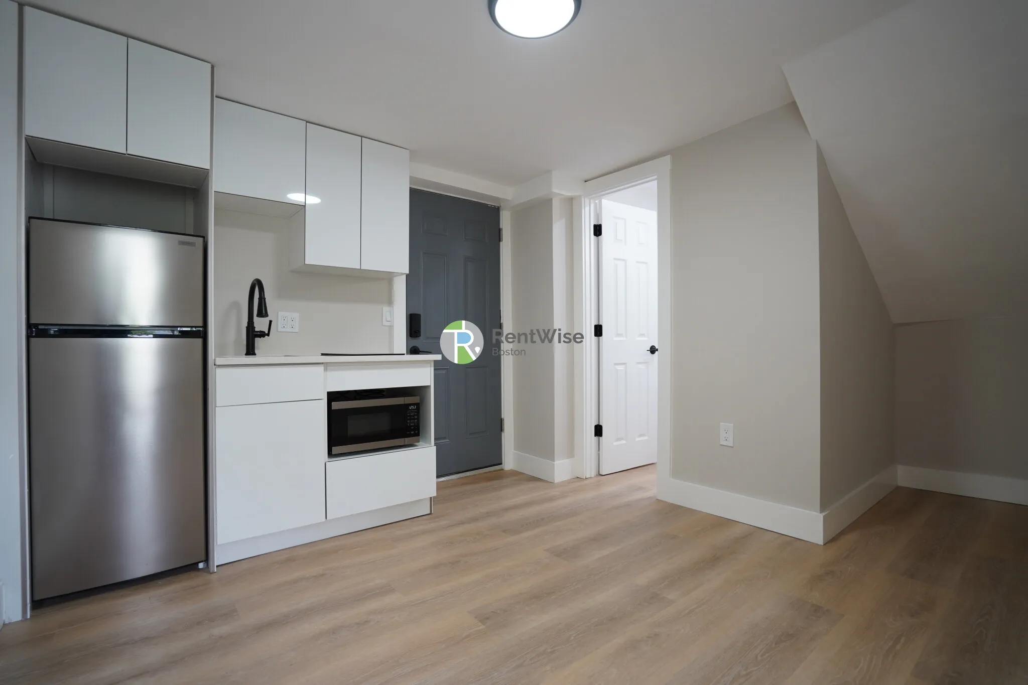 142 Dorchester Ave, South Boston