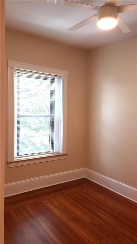 888 Massachusetts Ave, Riverside