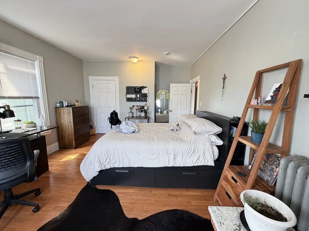 1 Sachem St ,, Mission Hill