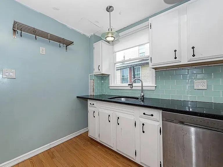4 bed, 1.5 bath apartment for rent at 14 Eldora St Unit 14, Mission Hill — photo 3 of 17