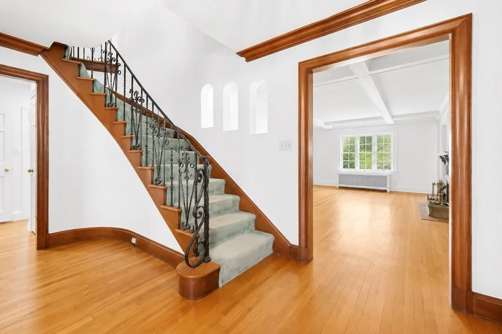 59 Wedgemere Ave, Winchester