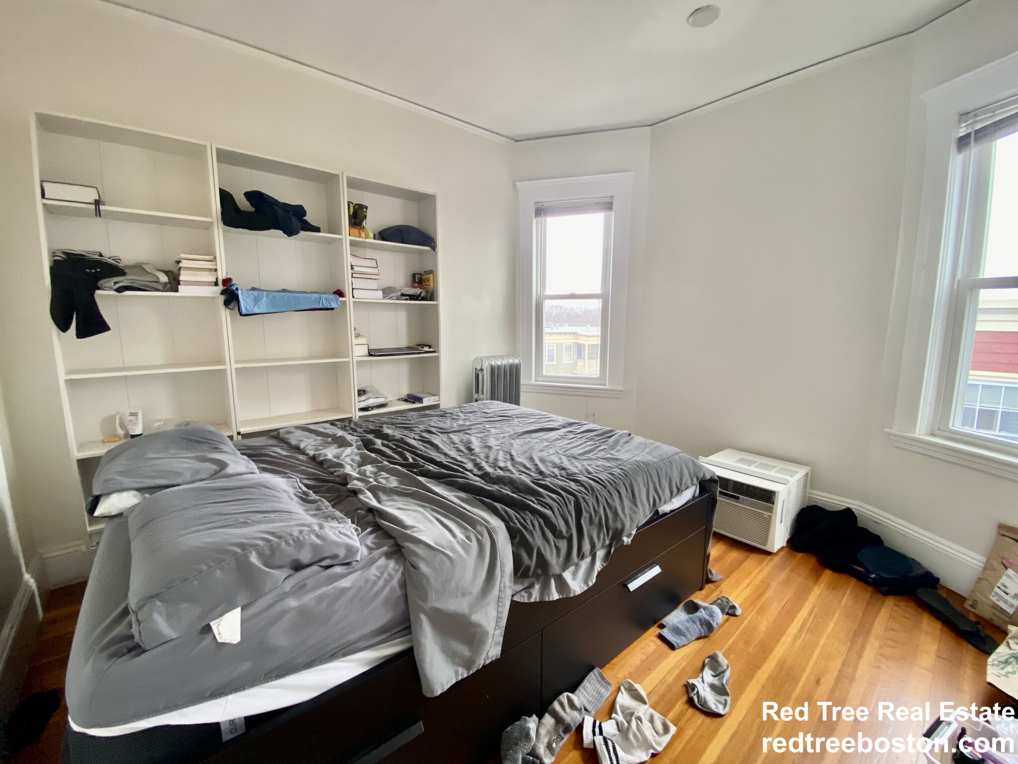 11 Parkton Rd, Jamaica Plain