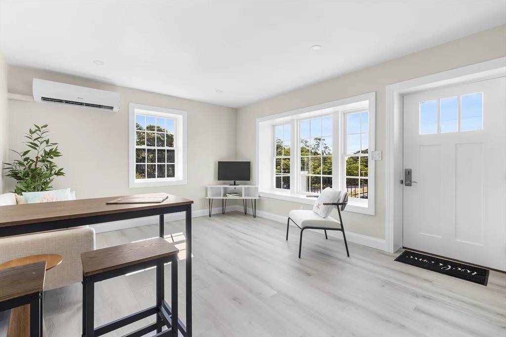 112 West Main, Barnstable