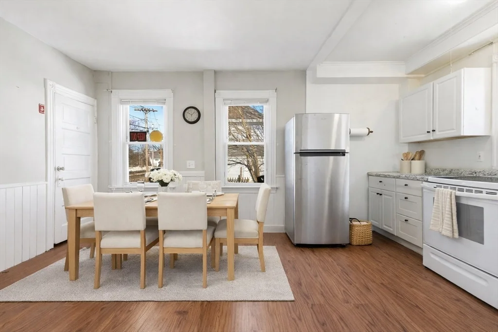 21 John St, Attleboro