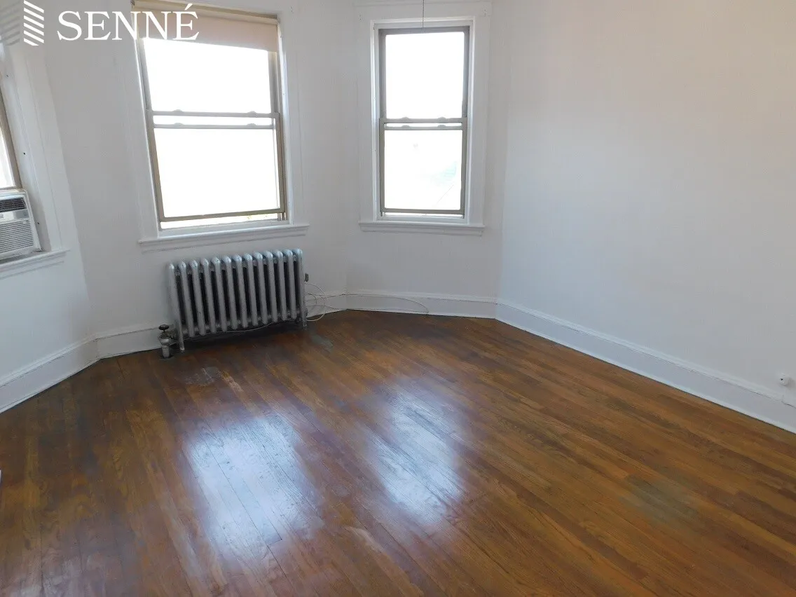 52 Garden St, Neighborhood Nine