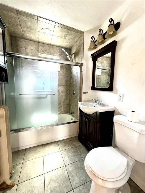 12 Bailey St, West Somerville