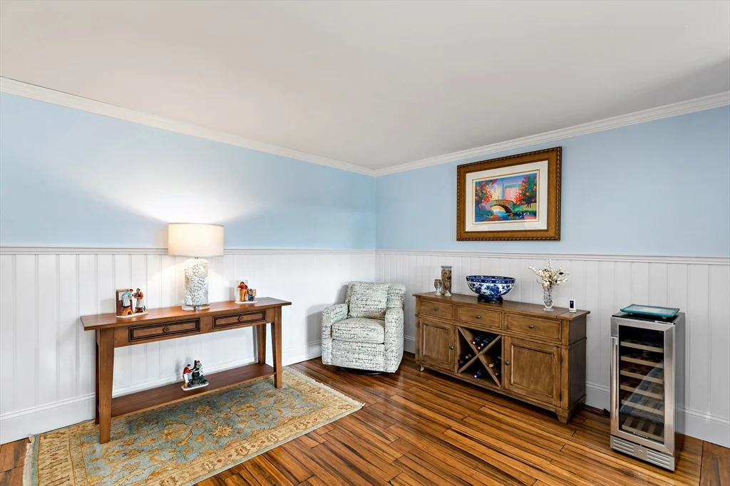 24 Ships View Ter, Buzzards Bay