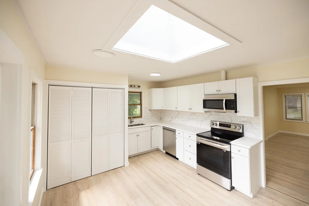 26 Steven Rd, Westborough