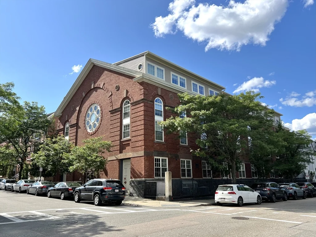 616 East 4th St, South Boston