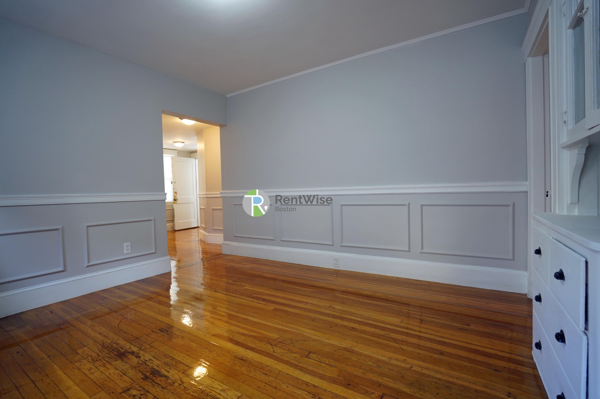 136 Arlington St, Oak Square