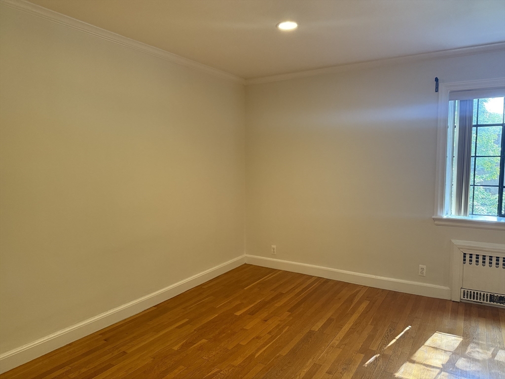 102 Sewall Ave, Coolidge Corner