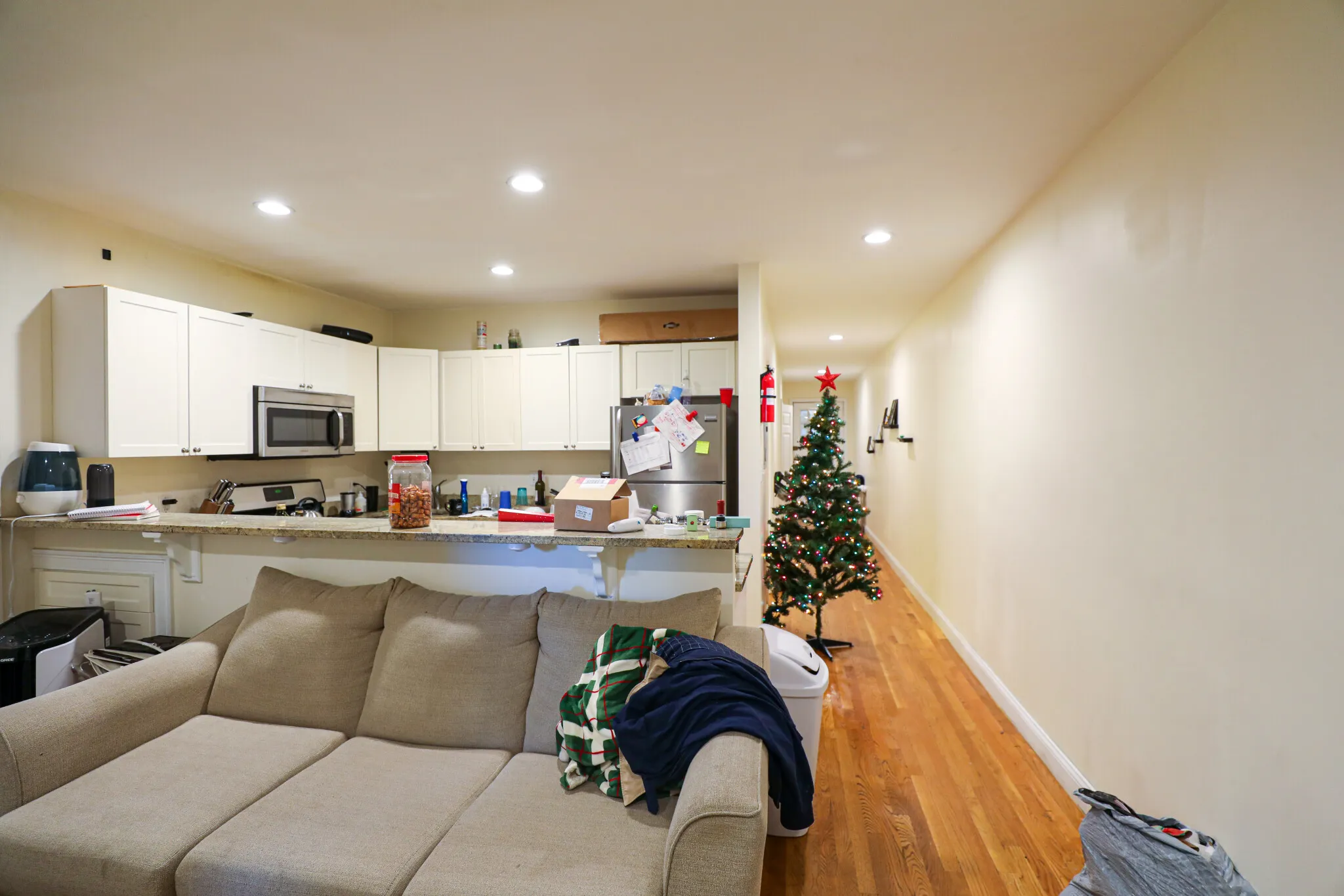 318 Saint Paul St, West End