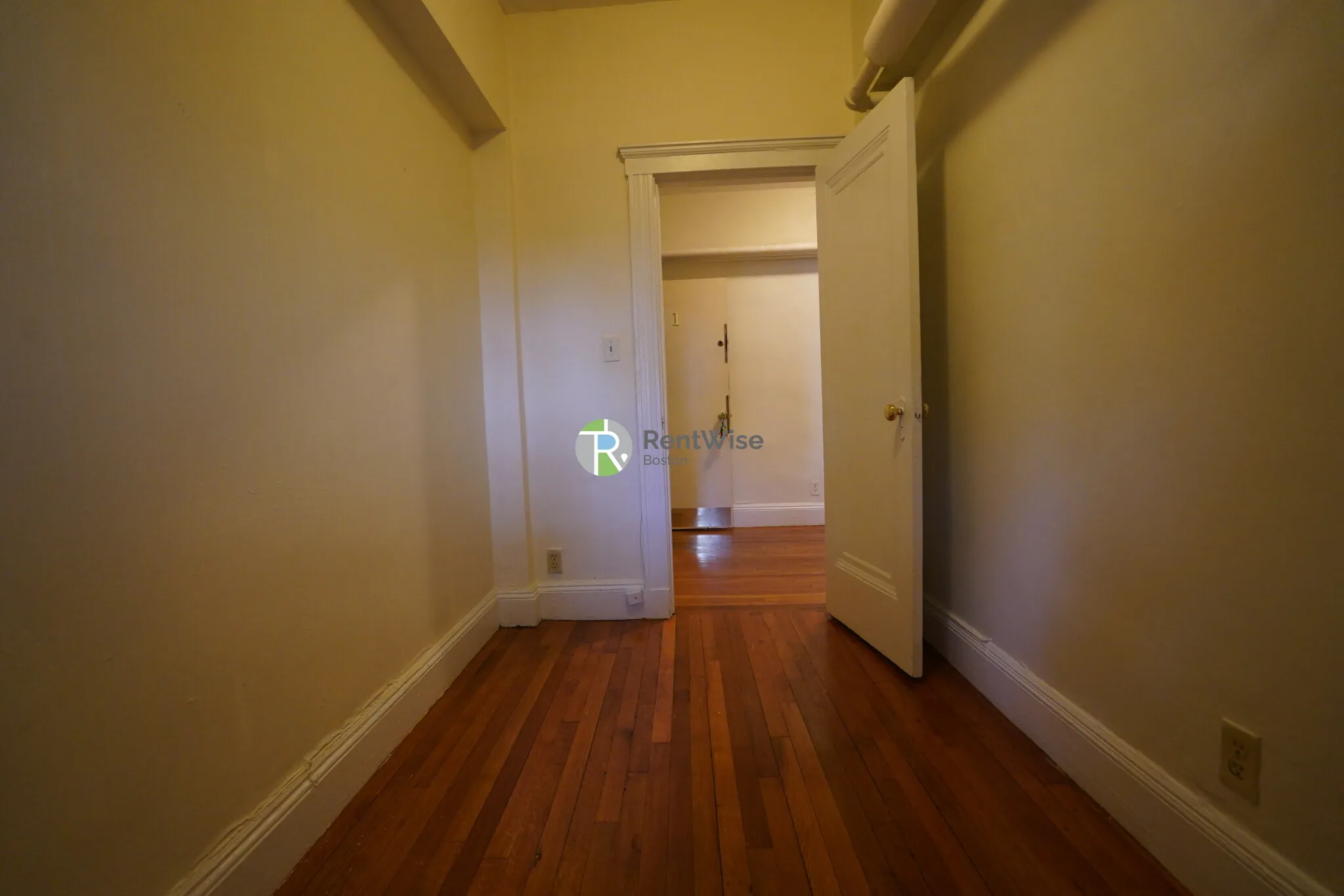 116 Washington St, Brighton