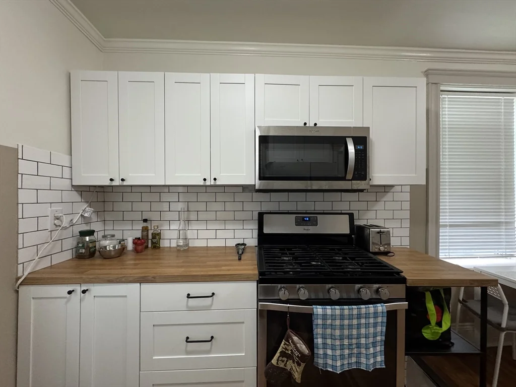 89 Chester St, Allston