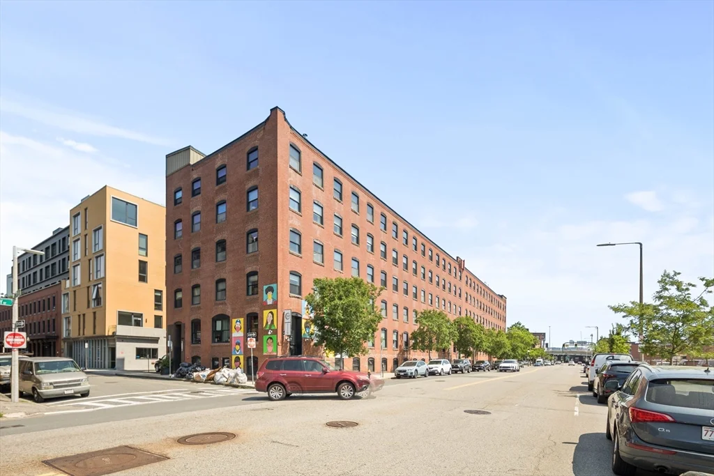 90 Wareham St, South End