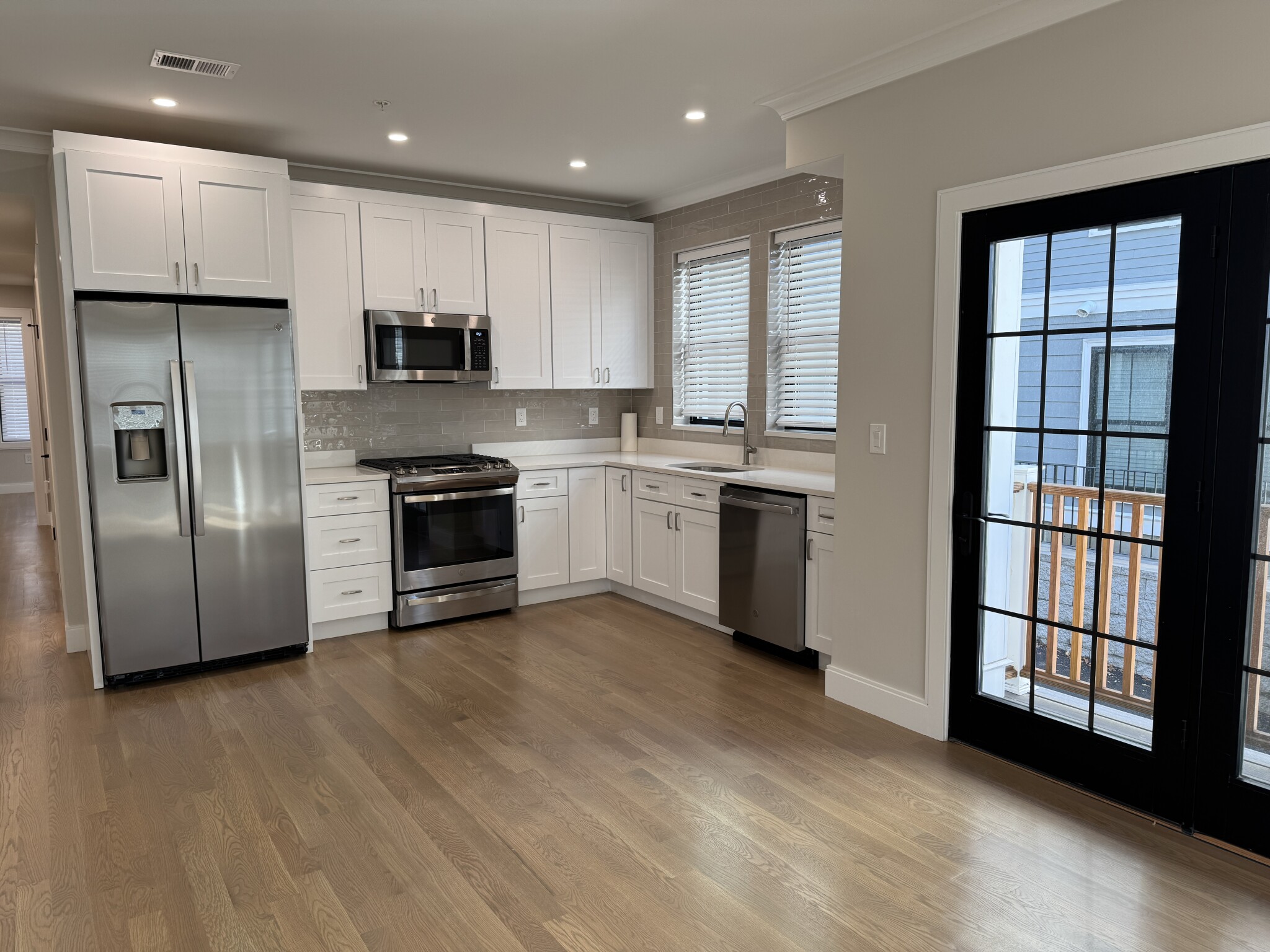 283 Lamartine St, Jamaica Plain