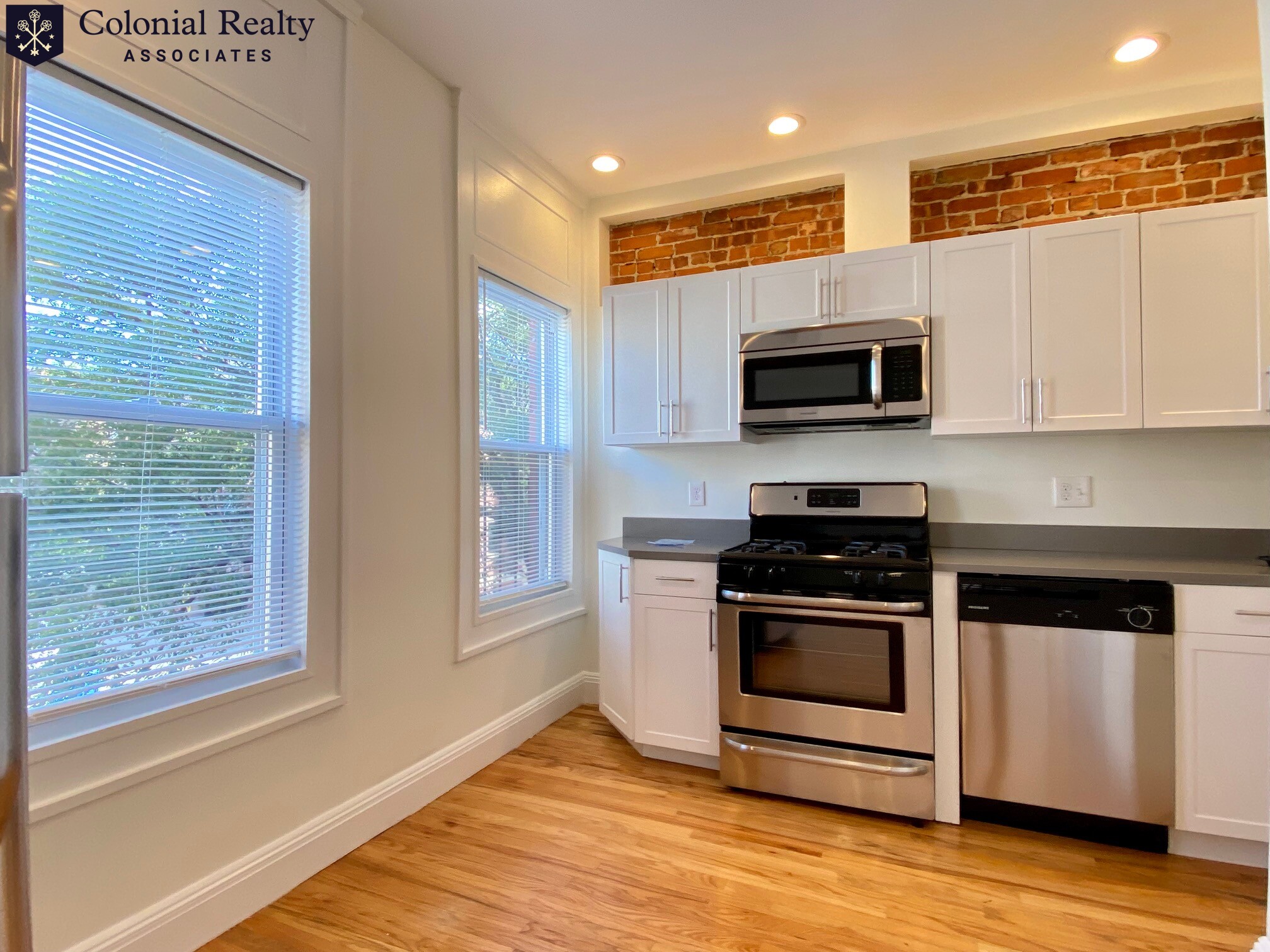 10 Brainerd Rd, Allston