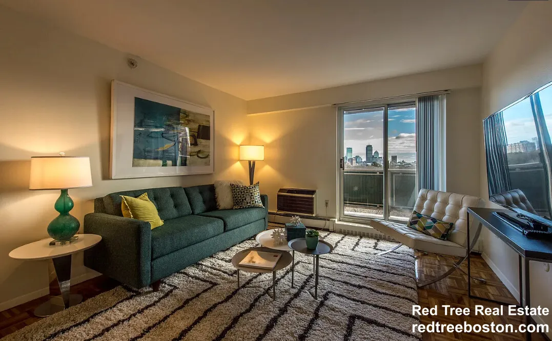 175 Freeman St, North Brookline