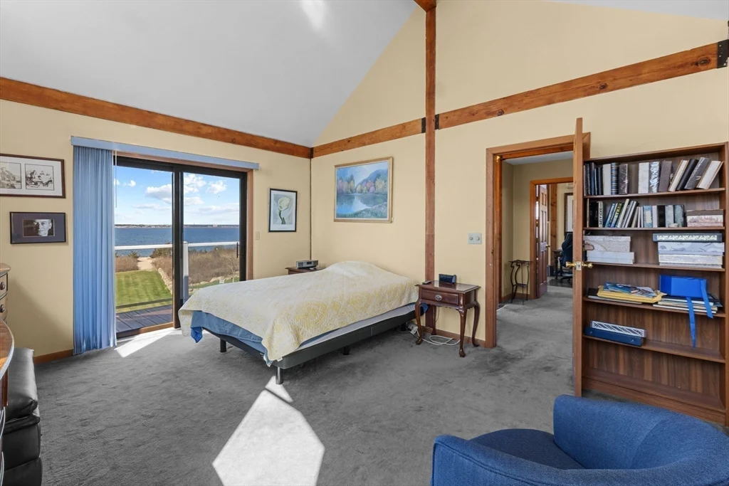 2 Windward Way, Sconticut Neck