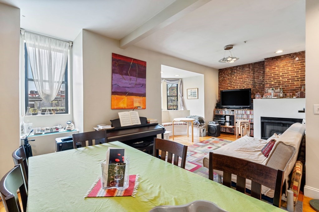 39 Worcester Sq, South End