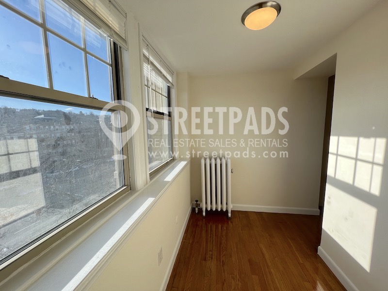 1315 Commonwealth Ave, Allston