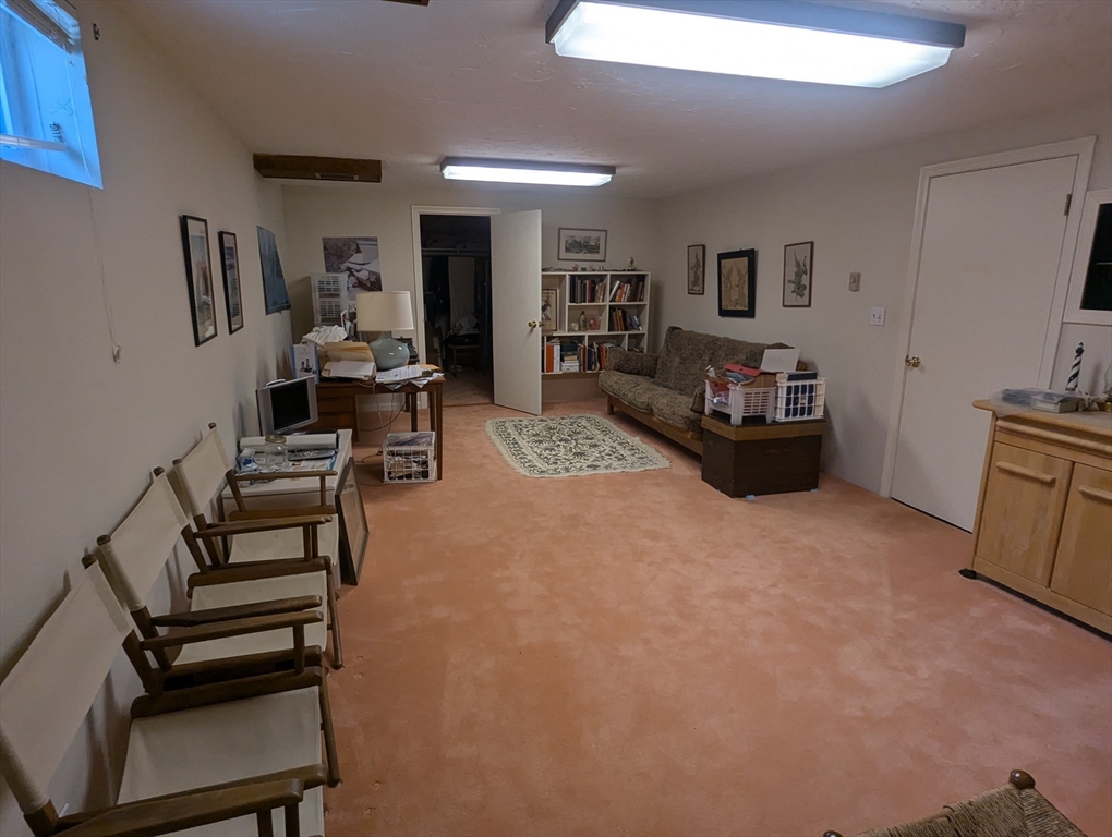 6 Christina, Wayland