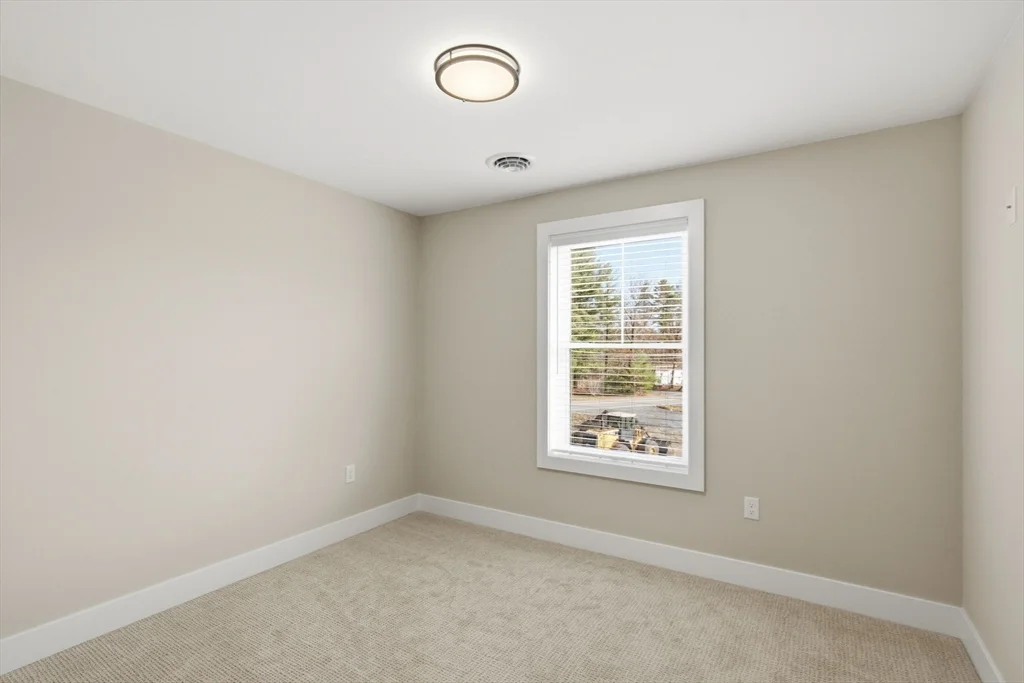 7 Elise Ave, Londonderry