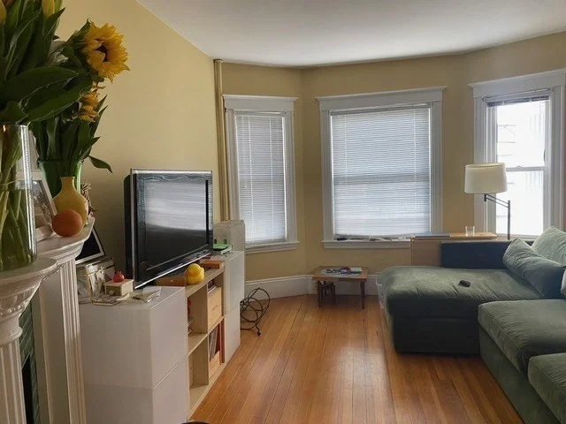 26 Forrest St, Winthrop