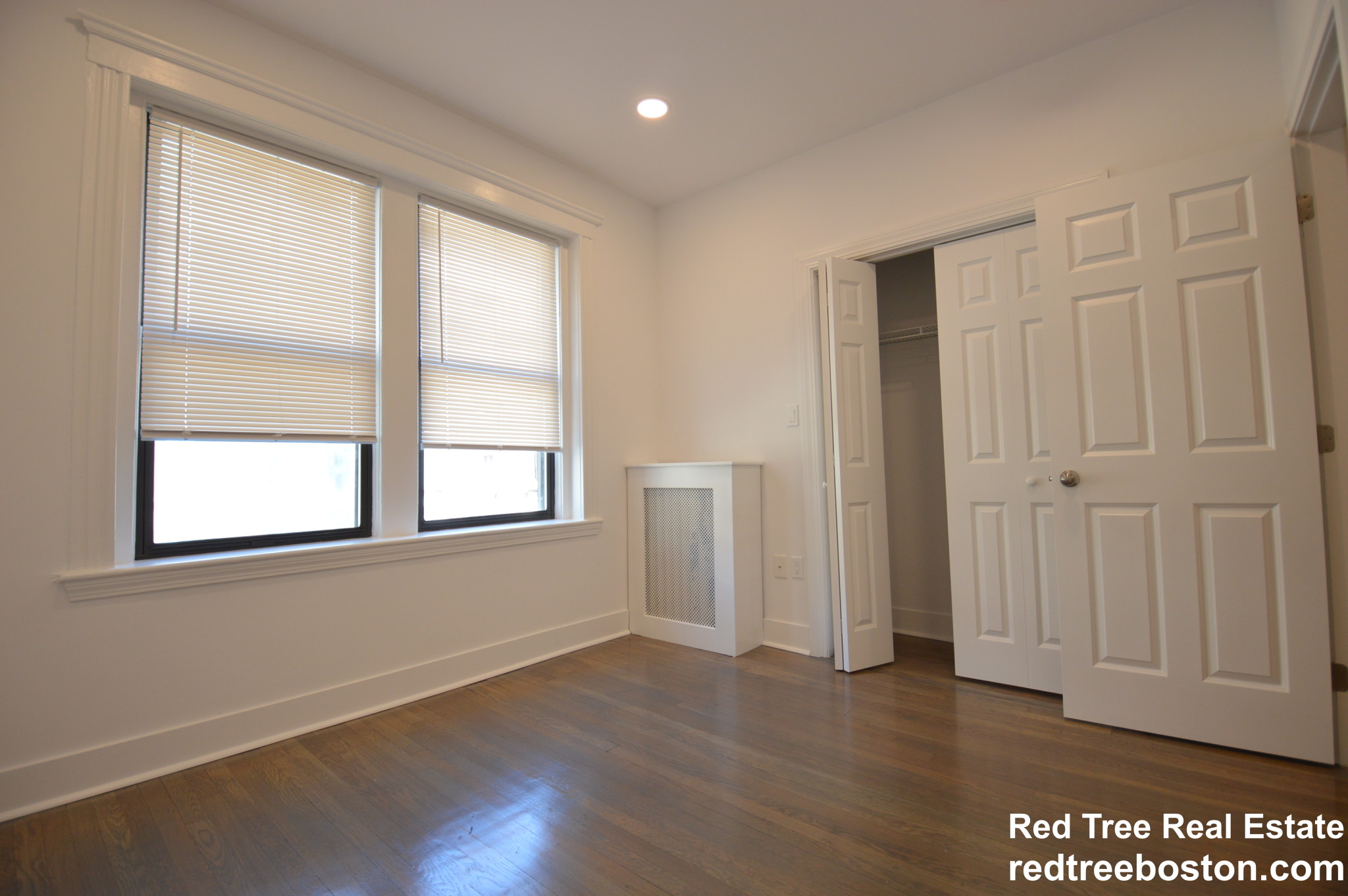 11 Peterborough St, Fenway