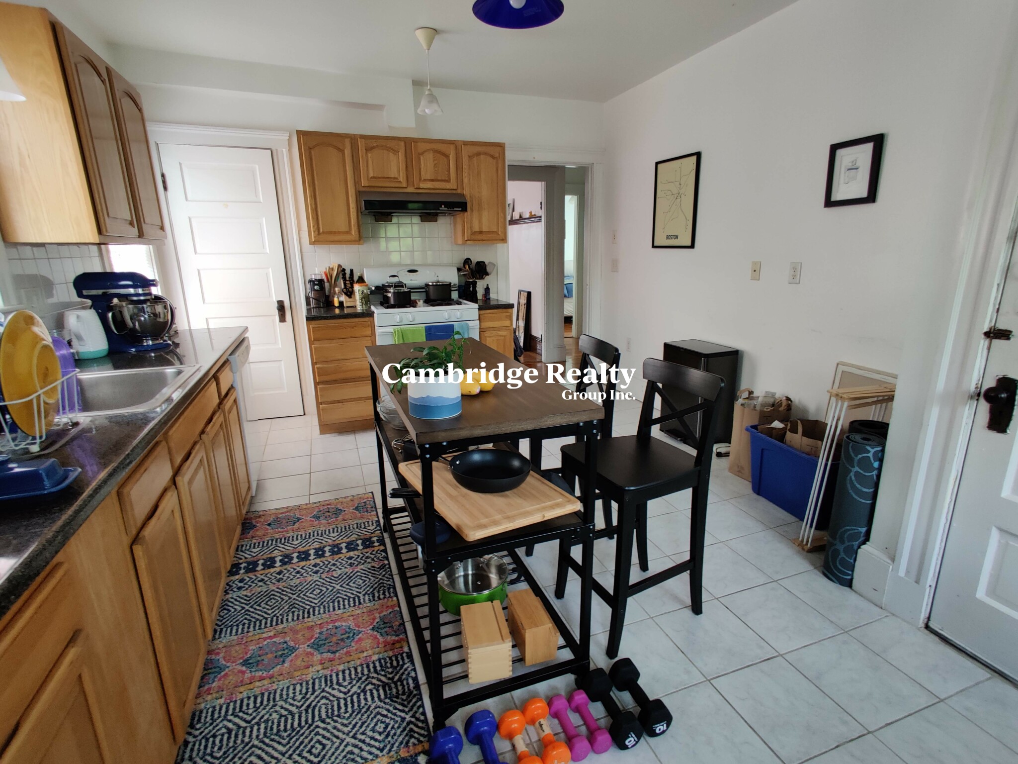 28 Washburn Ave, North Cambridge