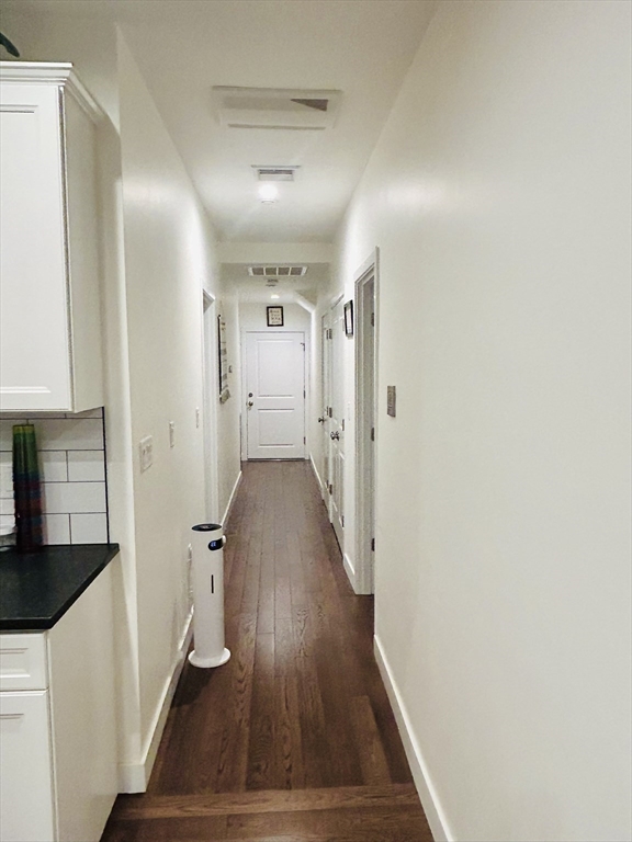 213 E Eagle St, East Boston