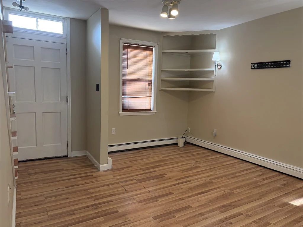 36 Cork, Lowell