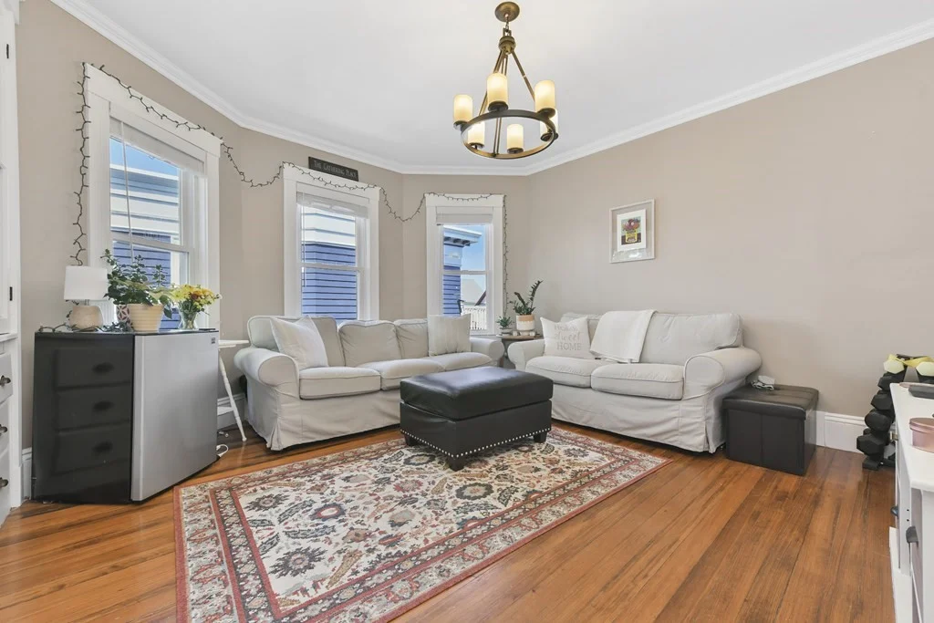 257 E Cottage, Dorchester
