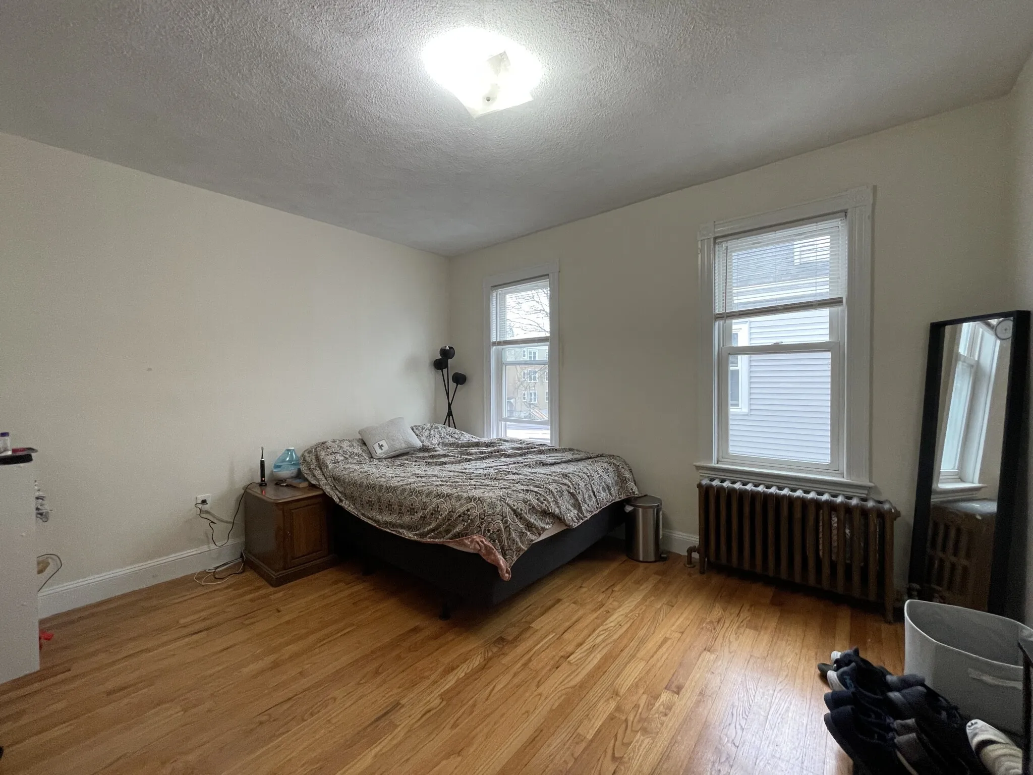 65 Fairbanks St, Oak Square