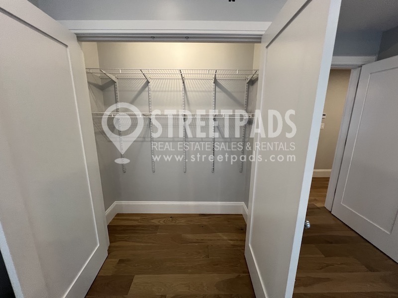 51 Fairbanks St, Brighton