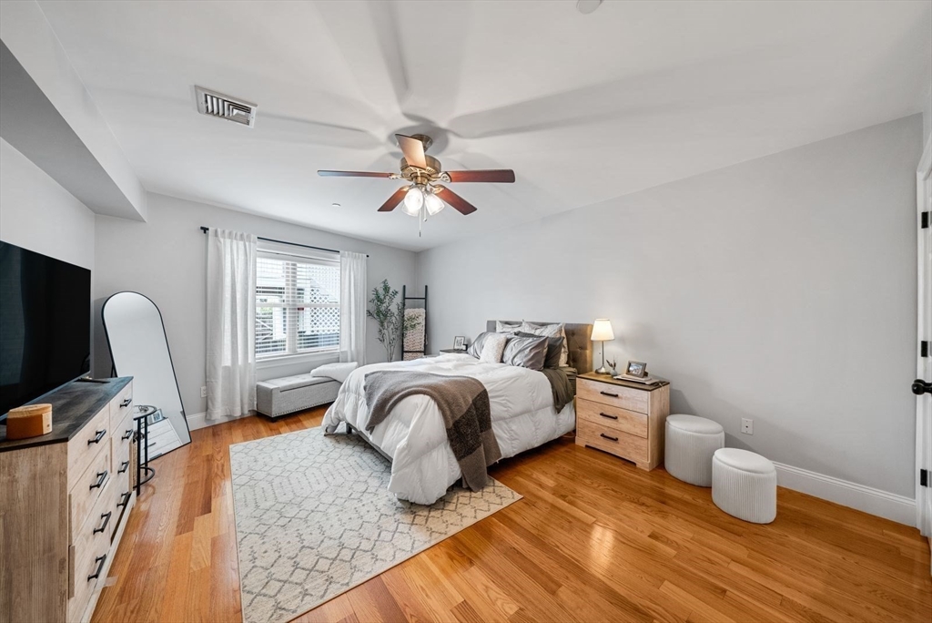 120 West 7th, South Boston