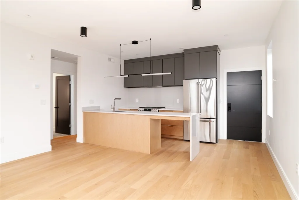 182 Tremont, Inman Square