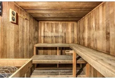 48 Forest St, Medford