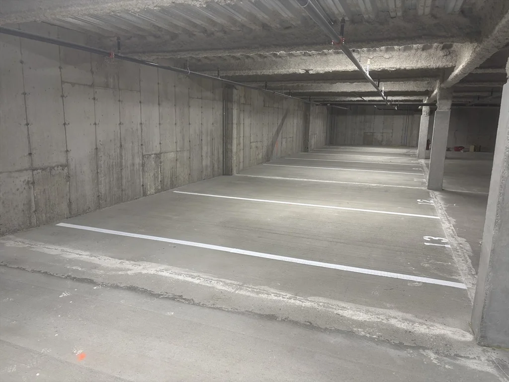 1391 Main St, Walpole