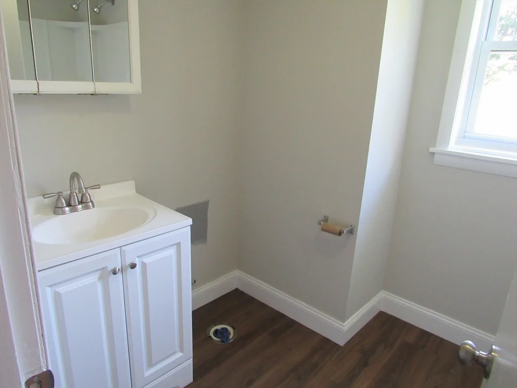 19 Chapman St, Dracut