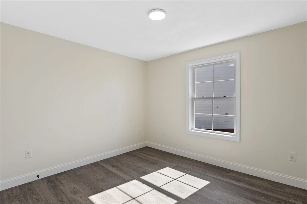 472 Essex St, Lynn